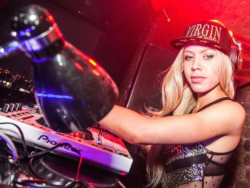 2:55am: The Songs Oxford's DJs Save for the End