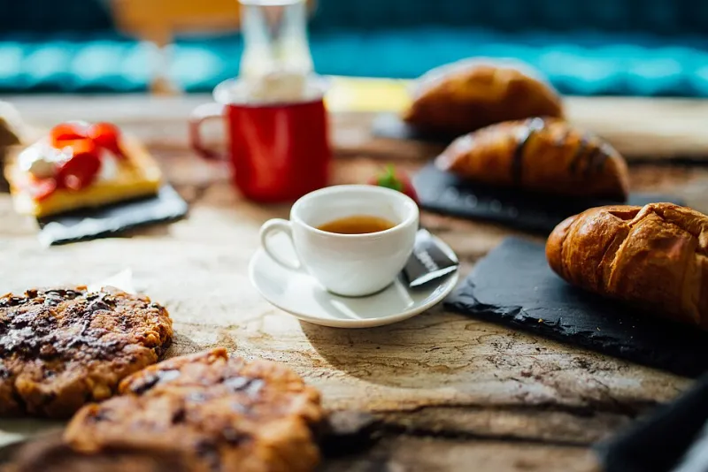 Flat Whites at 9am: How Oxford's Afterparty Moved to Breakfast